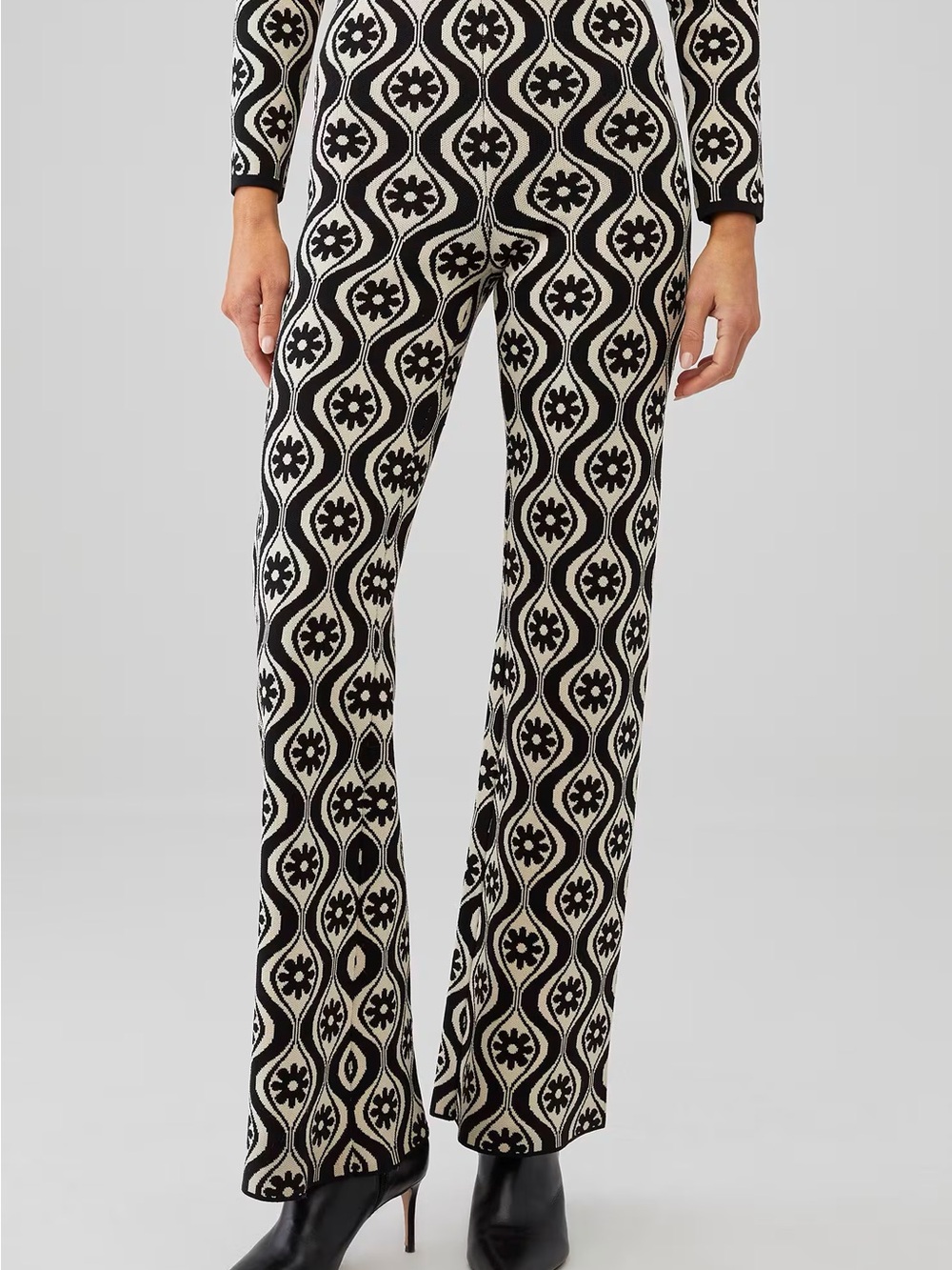 Finders keepers Quinn knit pants - Picture 1 of 4